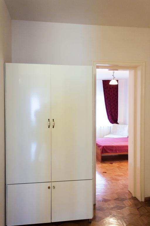 Apartment Janashia Тбилиси Екстериор снимка