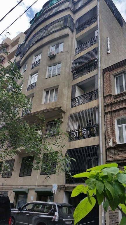 Apartment Janashia Тбилиси Екстериор снимка